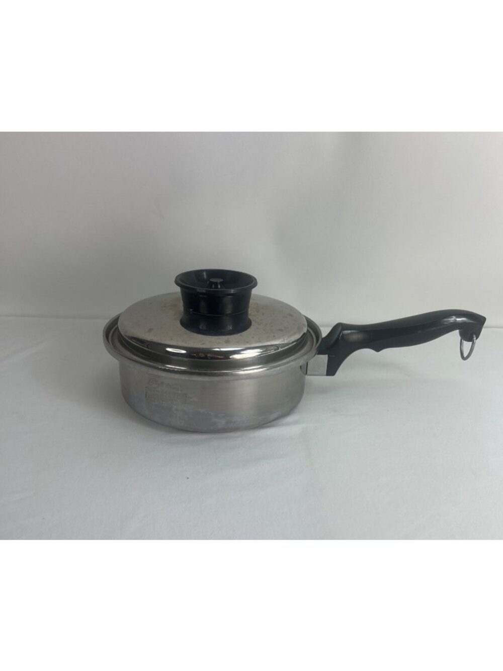 Chefs Ware By Townecraft T304 Multi-Core Stainless Steel 2-Quart Saucepan With L